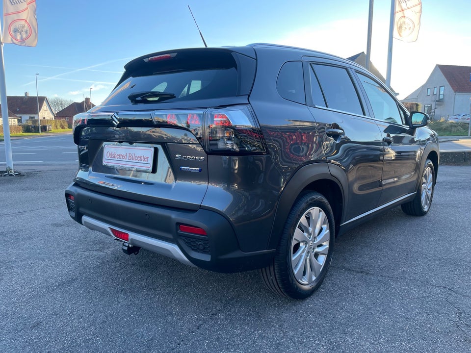 Suzuki S-Cross 1,4 mHybrid Active 5d