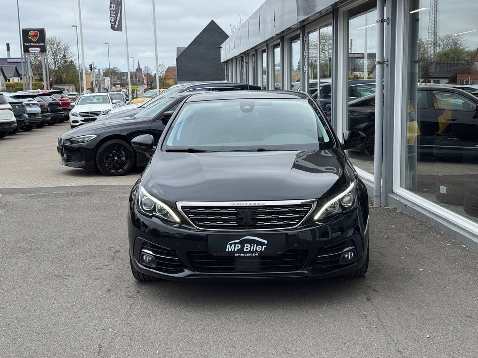 Peugeot 308 1,6 BlueHDi 120 Allure Sky 5d