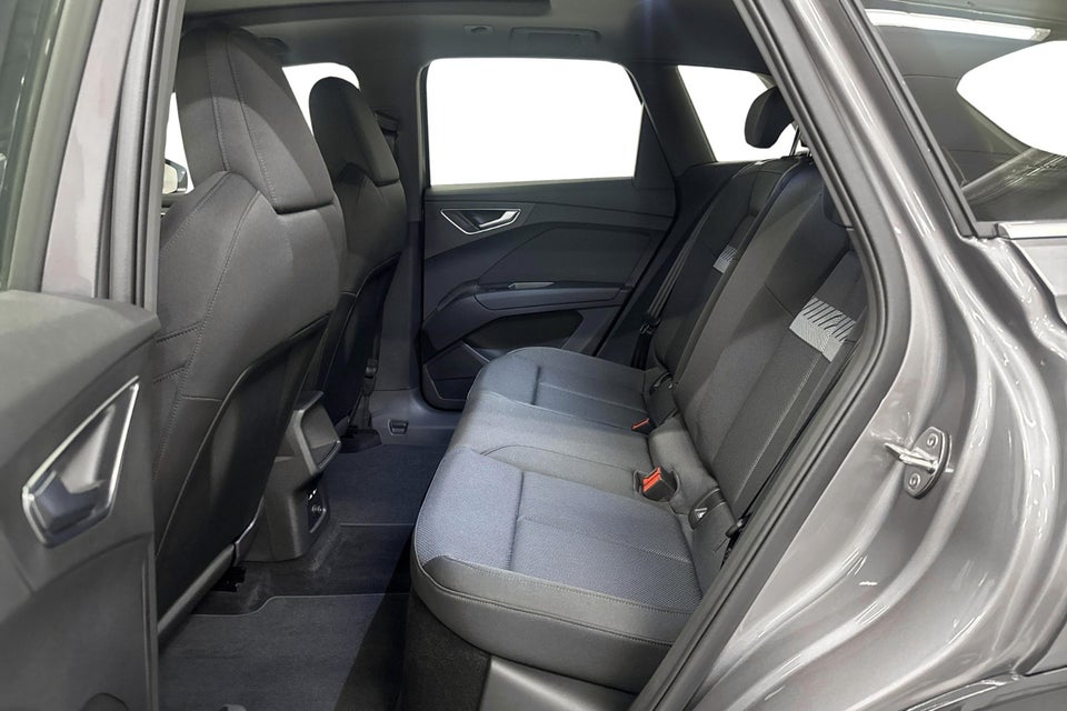 Audi Q4 e-tron 45 S-line Edition 5d