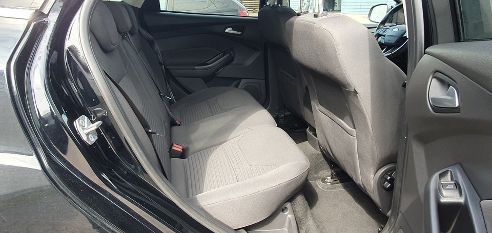 Ford Focus 1,0 SCTi 125 Titanium stc. 5d