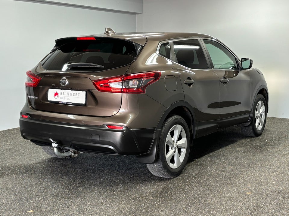 Nissan Qashqai 1,2 Dig-T 115 Acenta Connect 5d