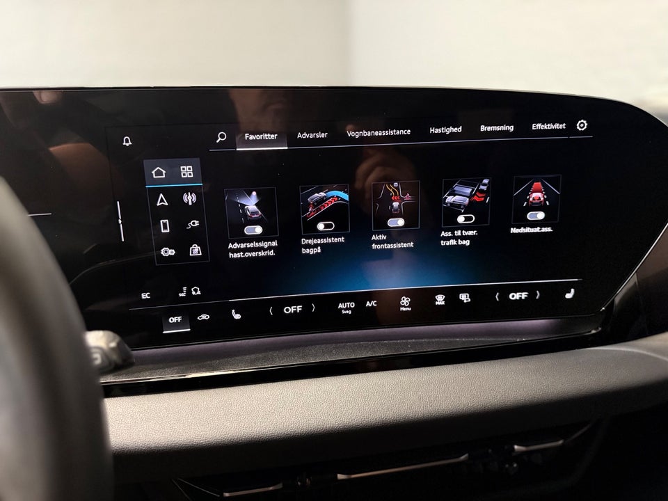 Audi Q6 e-tron S-line performance 5d