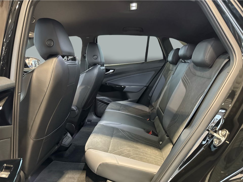 VW ID.4 77 Style+ 5d