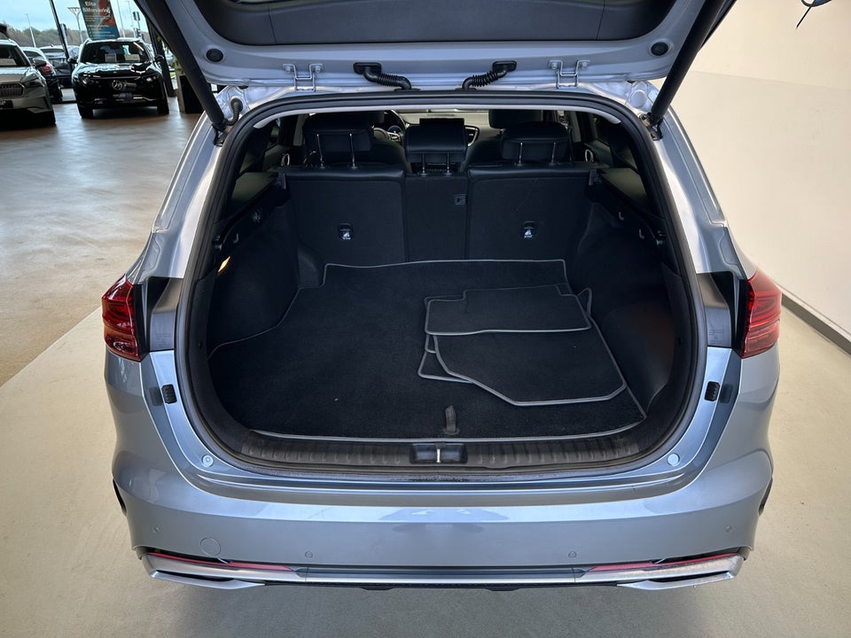 Kia Ceed 1,6 PHEV Upgrade Premium SW DCT 5d