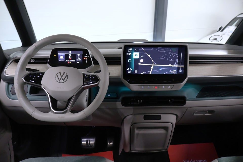 VW ID.Buzz 77 Pro SWB 5d