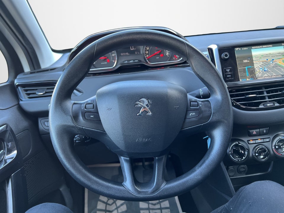 Peugeot 208 1,2 VTi 82 Active 5d