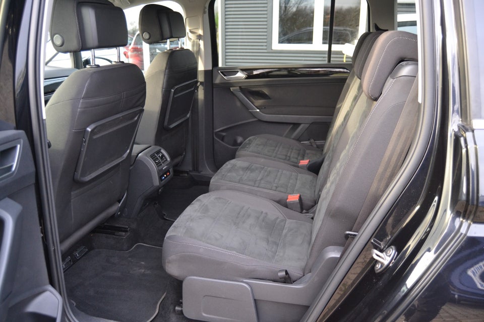 VW Touran 1,5 TSi 150 Highline DSG 7prs 5d