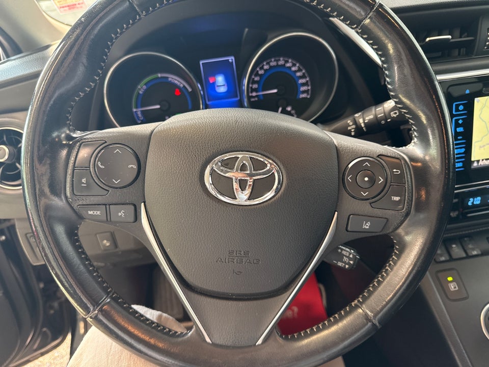 Toyota Auris 1,8 Hybrid H2 Comfort CVT 5d