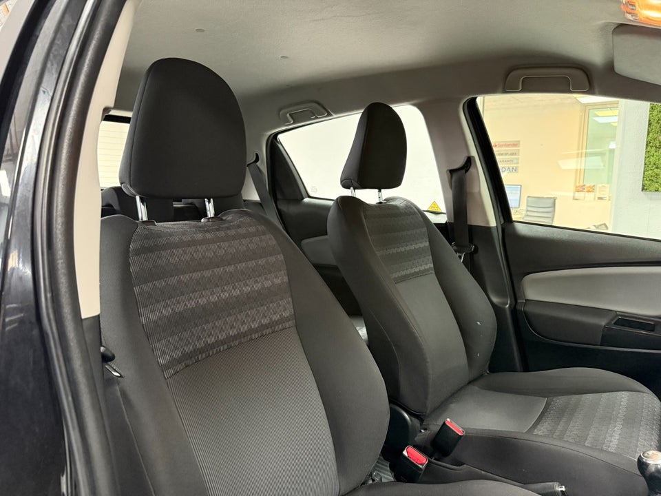 Toyota Yaris 1,0 VVT-i T2 Komfort 5d