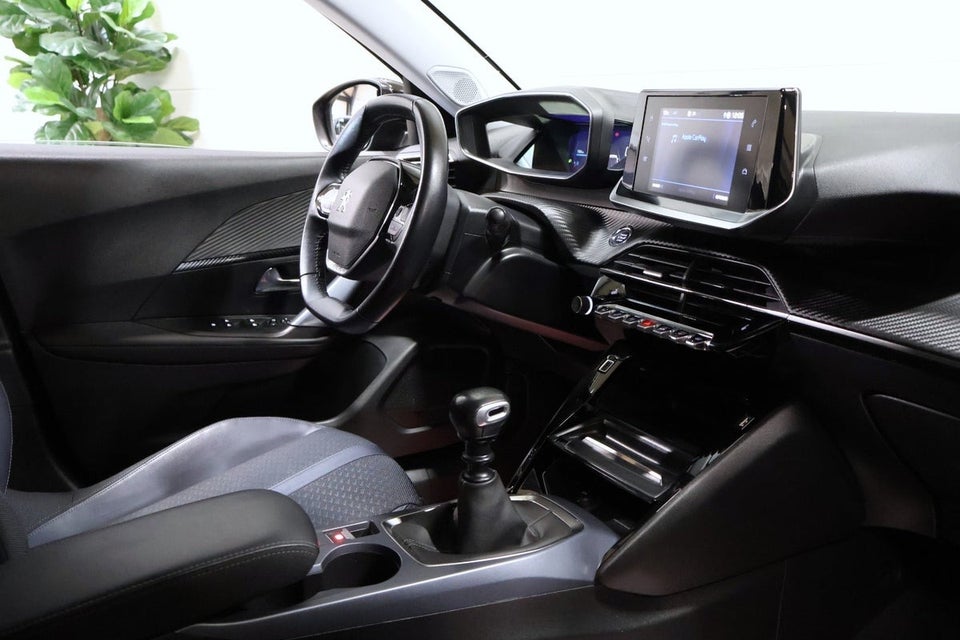 Peugeot 2008 1,2 PureTech 100 Allure 5d