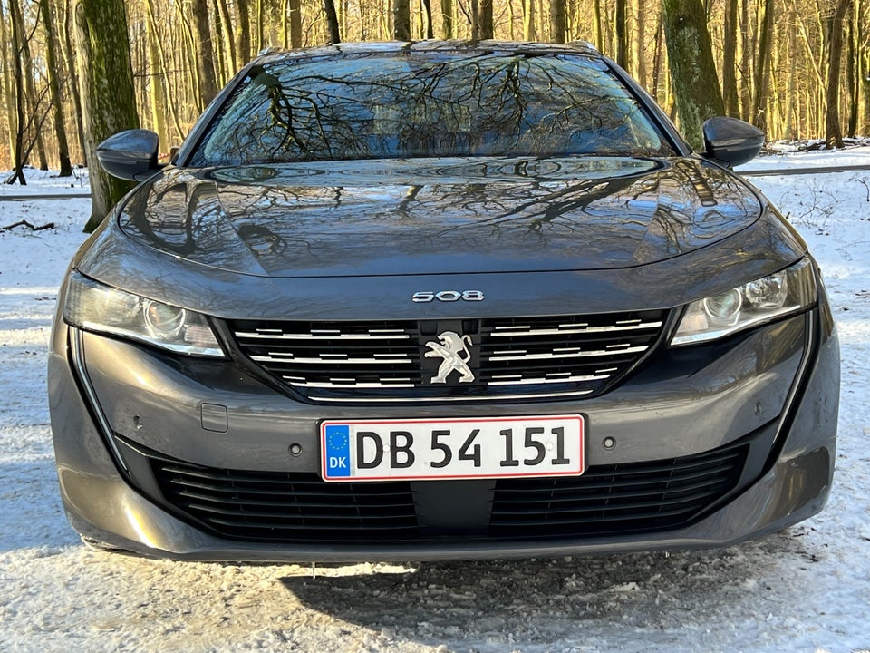 Peugeot 508 1,6 Hybrid Allure Pack SW EAT8 5d