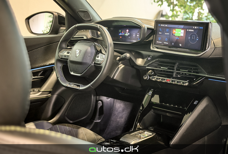 Peugeot e-2008 54 GT 5d