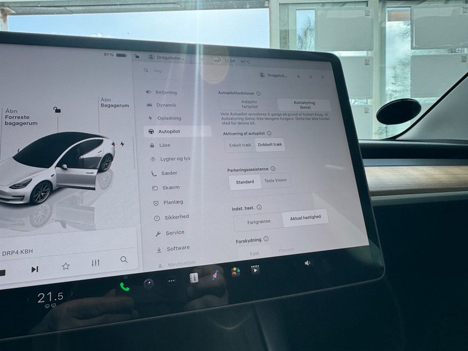 Tesla Model 3 RWD 4d