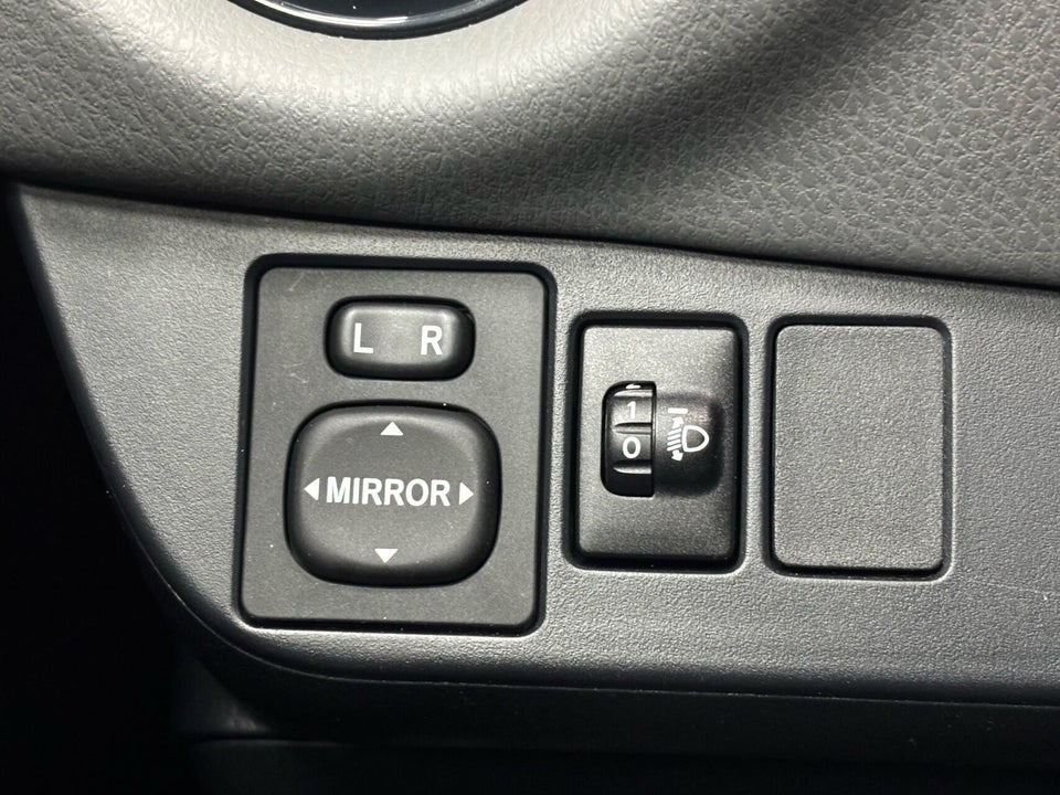 Toyota Yaris 1,5 Hybrid H2 e-CVT 5d