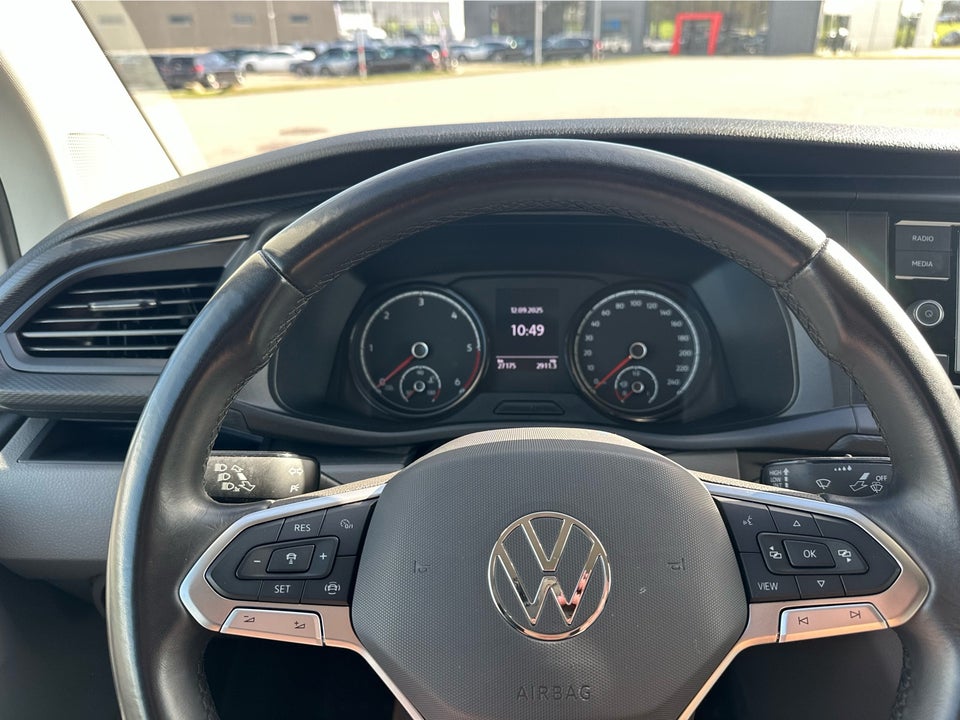 VW Transporter 2,0 TDi 150 Kassevogn DSG lang