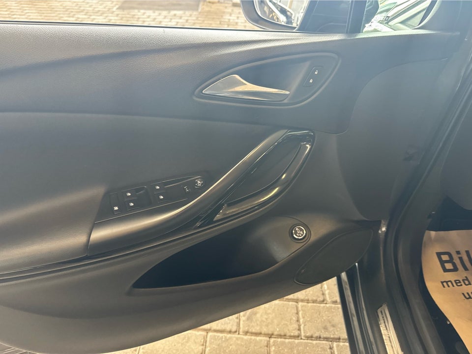 Opel Astra 1,4 T 150 Innovation Sports Tourer 5d