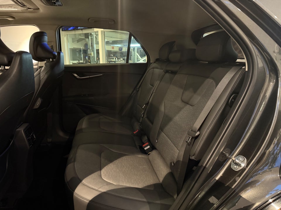 Kia Niro 64 EV Upgrade 5d