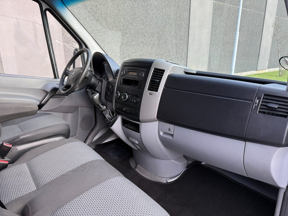 Mercedes Sprinter 316 2,2 CDi R2 Kassevogn 5d