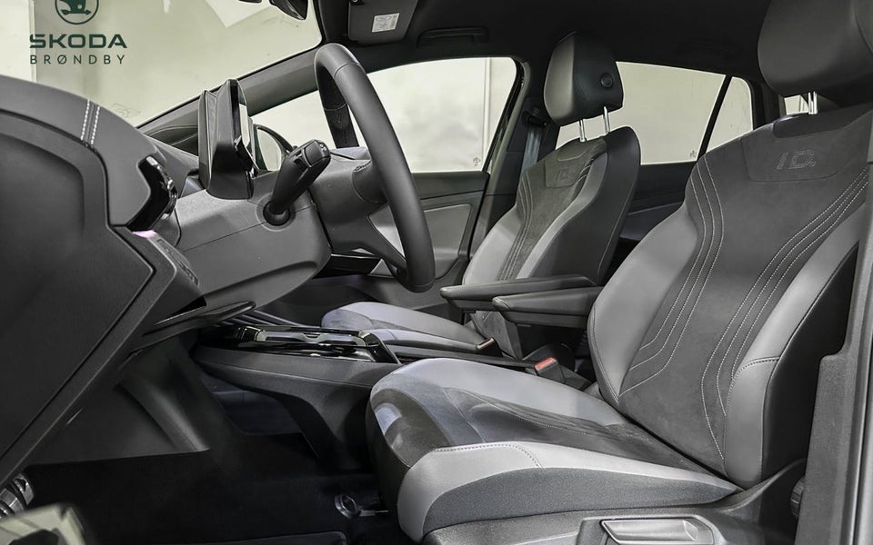 VW ID.4 77 Style+ 5d