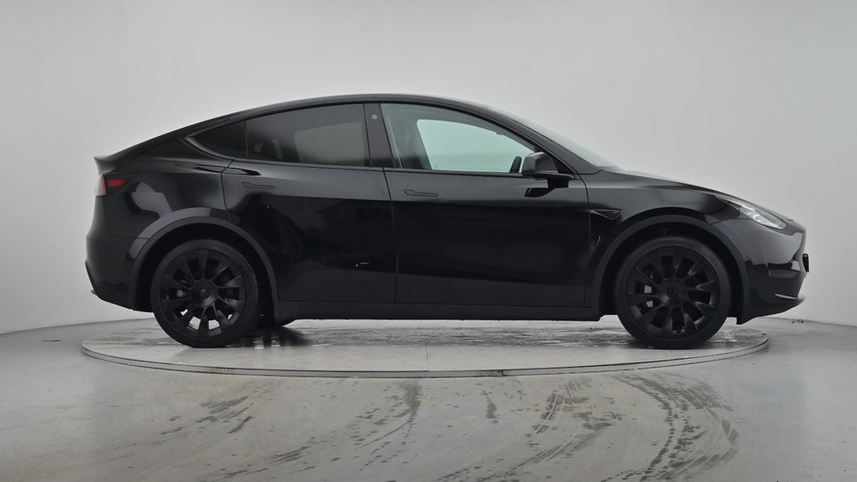Tesla Model Y Long Range AWD 5d