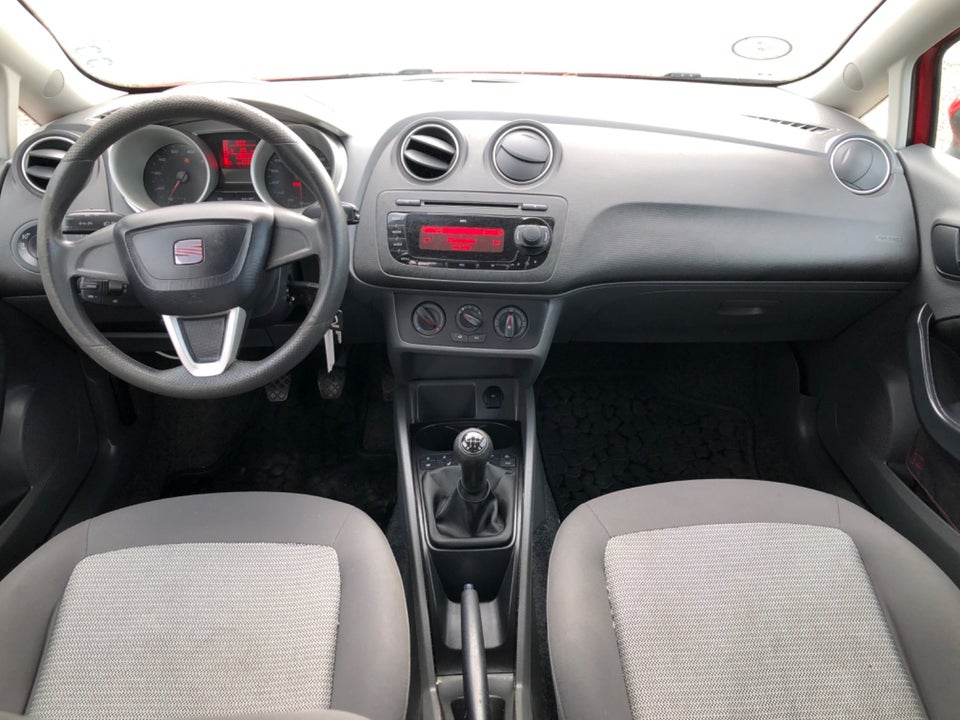 Seat Ibiza 1,4 16V 85 Reference 5d