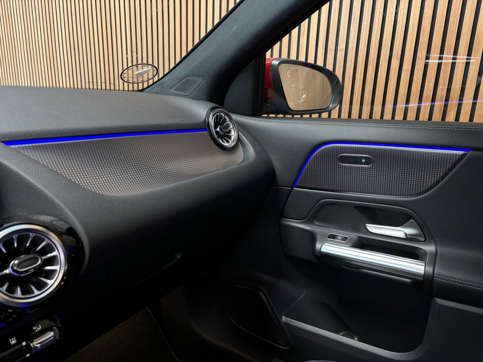 Mercedes EQA250 Progressive 5d