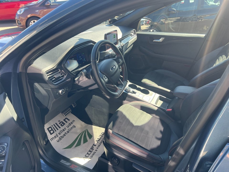 Ford Kuga 2,5 PHEV ST-Line X CVT 5d