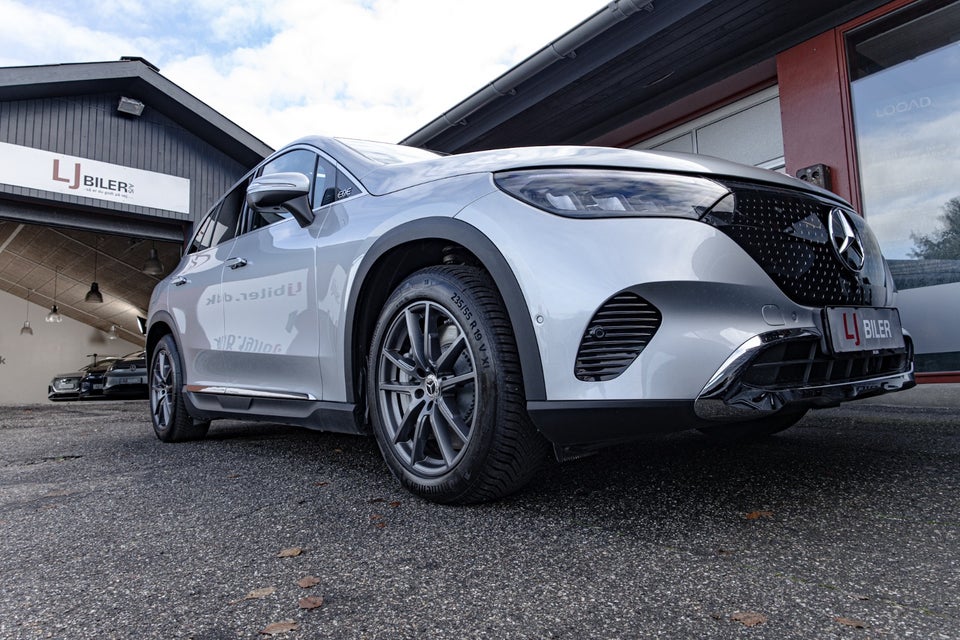 Mercedes EQE300 SUV 5d