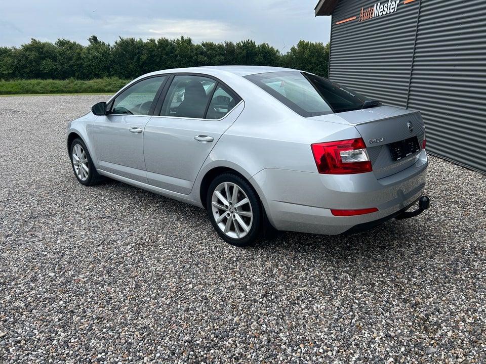 Skoda Octavia 1,2 TSi 105 Elegance 5d