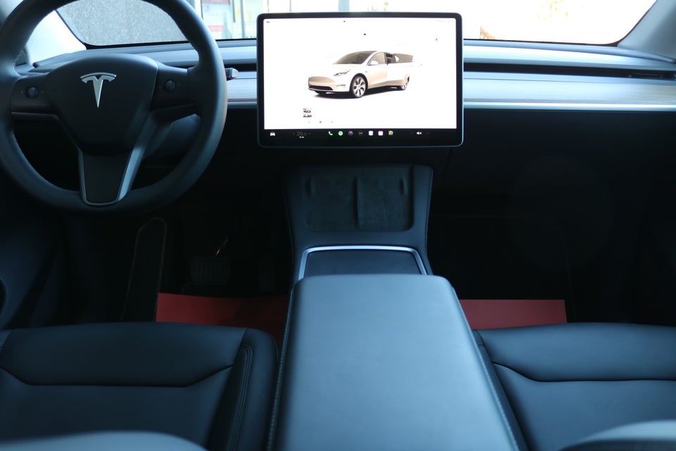 Tesla Model Y Long Range RWD 5d