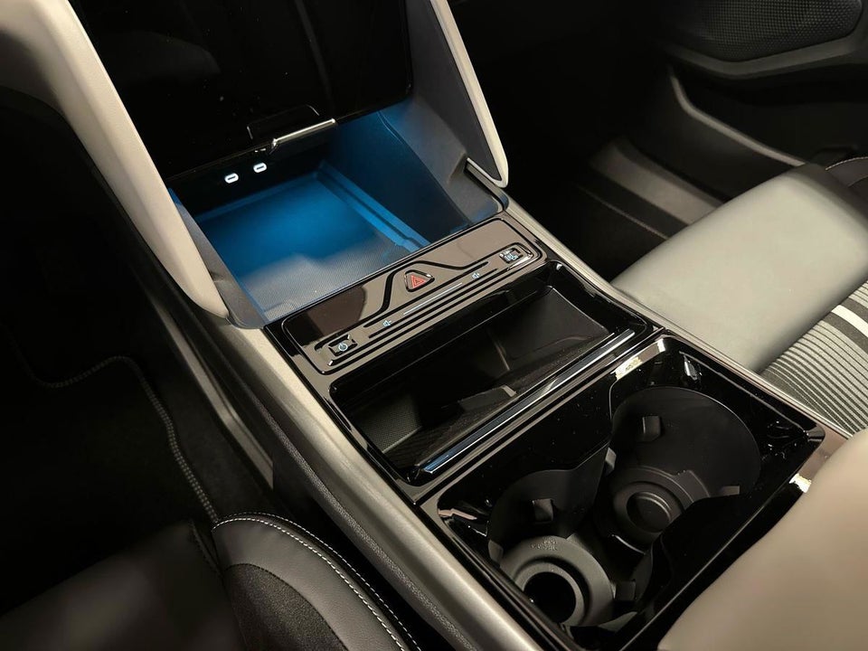 Ford Capri 82 Select Extended Range 5d