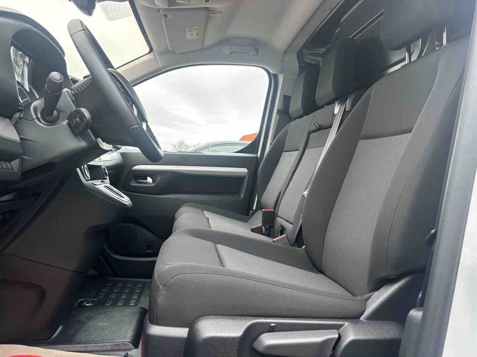 Peugeot e-Expert 75 L3 Plus Van