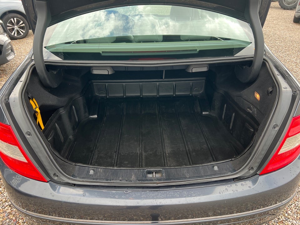 Mercedes C220 2,2 CDi Elegance aut. 4d