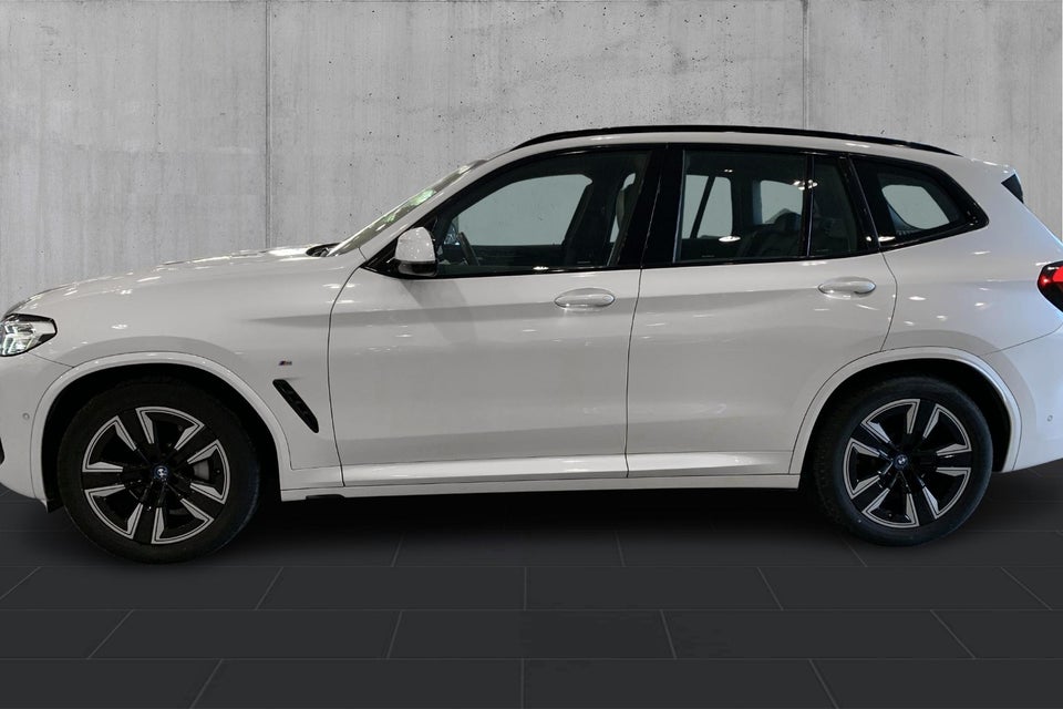 BMW iX3 Charged M-Sport 5d