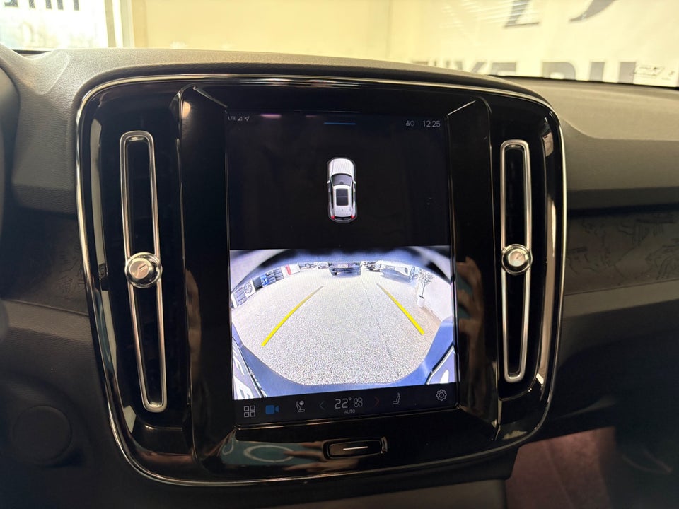Volvo XC40 ReCharge Extended Range Core 5d