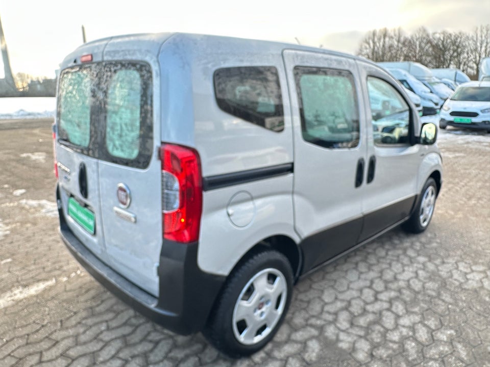 Fiat Fiorino 1,3 MJT 95 Adventure Van 5d