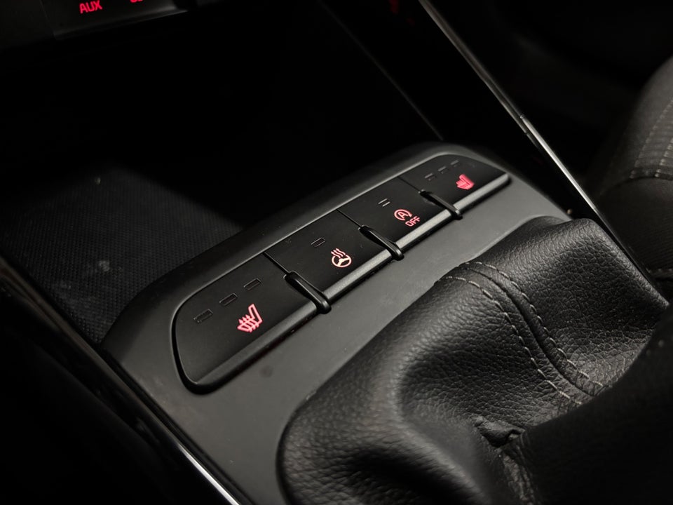 Kia Stonic 1,0 T-GDi Attraction 5d