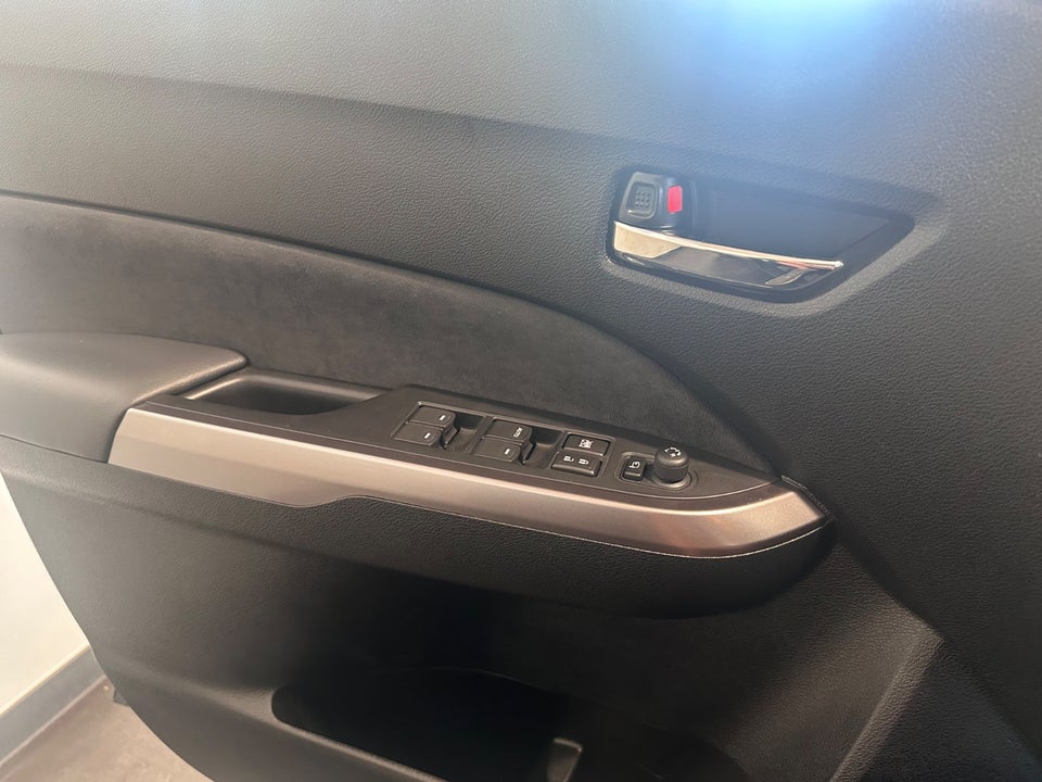 Suzuki Vitara 1,4 mHybrid Adventure 5d