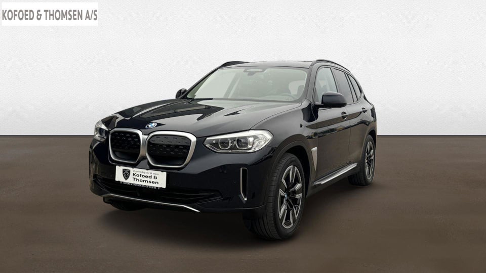 BMW iX3 Charged 5d