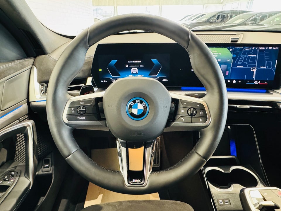 BMW iX2 xDrive30 M-Sport 5d