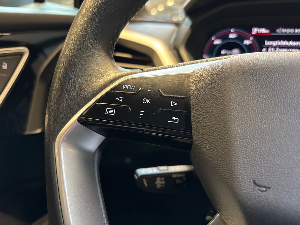 Audi Q4 e-tron 40 Attitude 5d