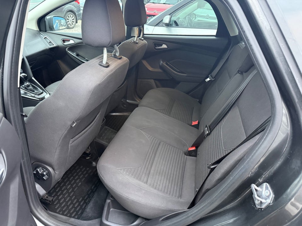 Ford Focus 1,0 SCTi 125 Titanium stc. 5d