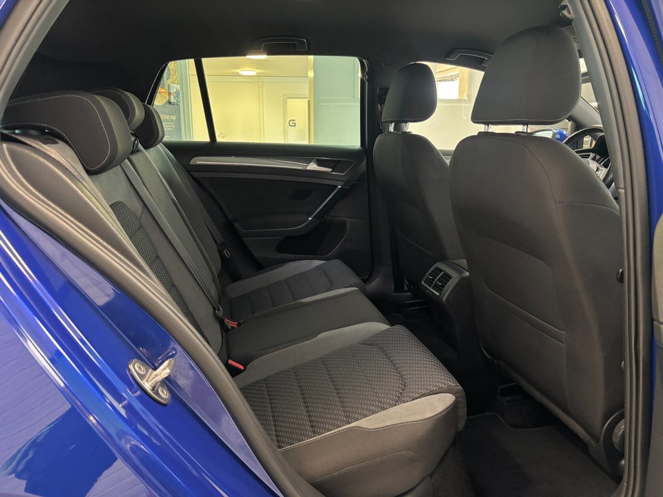 VW Golf VII 1,5 TSi 150 R-line DSG 5d