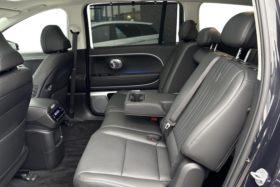 Hyundai Ioniq 9 110 Calligraphy 4WD 7prs 5d