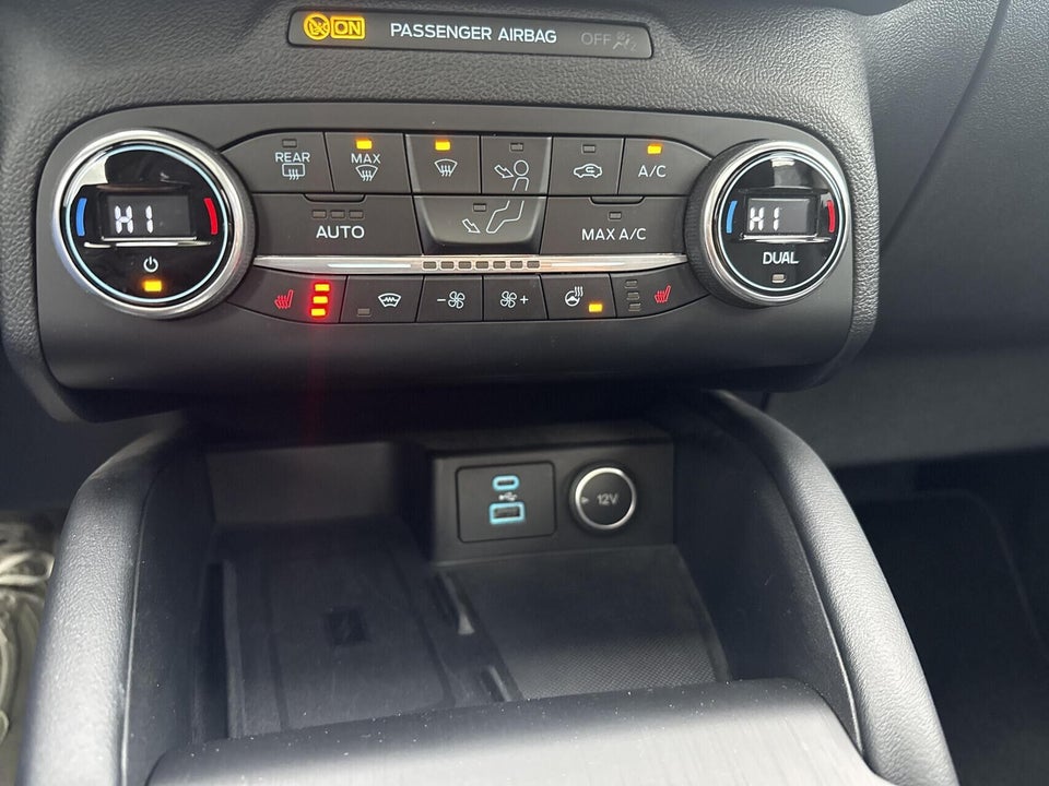 Ford Kuga 2,5 PHEV Vignale CVT 5d