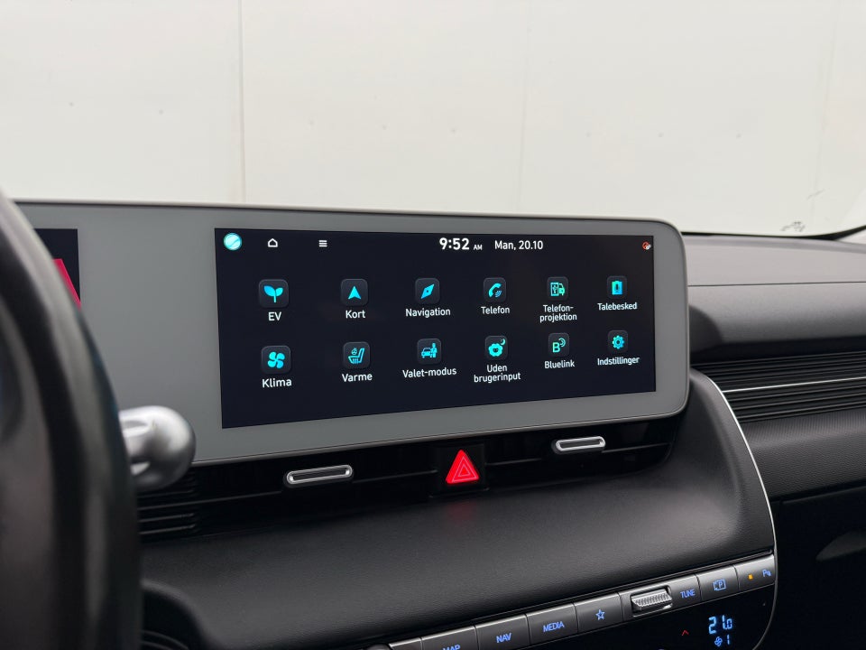 Hyundai Ioniq 5 77 Essential 5d