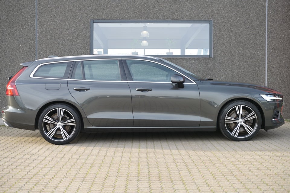 Volvo V60 2,0 T6 ReCharge Inscription aut. AWD 5d