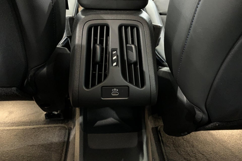BMW iX1 xDrive30 M-Sport 5d