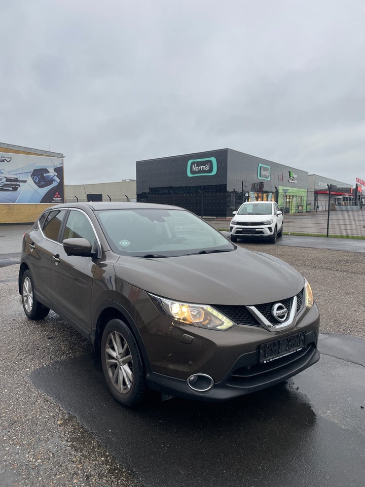 Nissan Qashqai 1,2 Dig-T 115 N-Connecta 5d