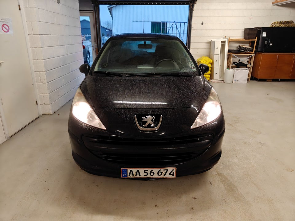 Peugeot 207 1,4 Comfort+ 5d